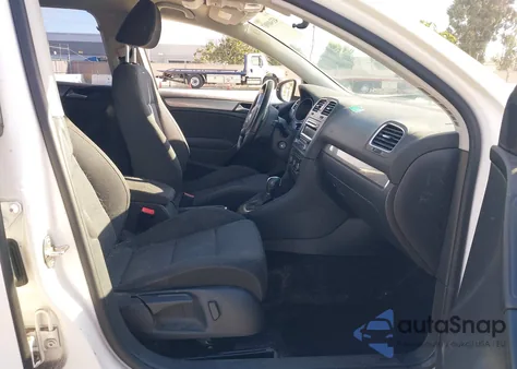 2013 Volkswagen Golf 2.5L 4-Door from USA, damaged, VIN WVWDB7AJ6DW129925